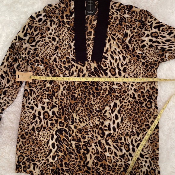 Orttu Leopard Shirt for Men. Size L Daringly Sexy - Picture 8 of 15